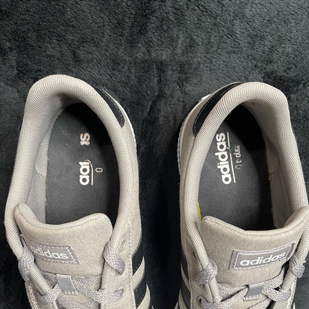 adidas Gray and Black Sneakers - Picture 4 of 14